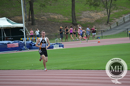 image-male-relay-runner-mh-logo.jpg